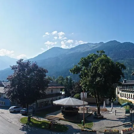 Erwin & Eleonore Huettl - 1 Διαμέρισμα Neukirchen am Großvenediger